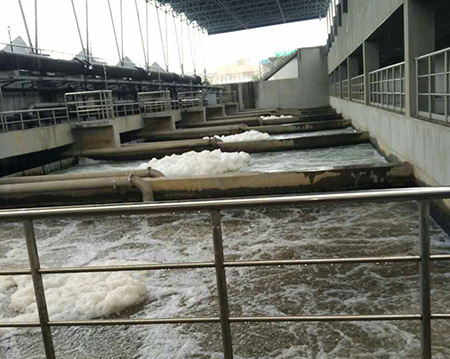 羅茨風(fēng)機(jī)不僅質(zhì)量好售后更有保障! 羅茨風(fēng)機(jī)不僅質(zhì)量好售后更有保障!